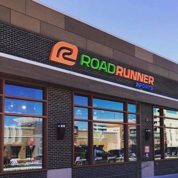 17862850_1896476080589555_1821081640309366220_n